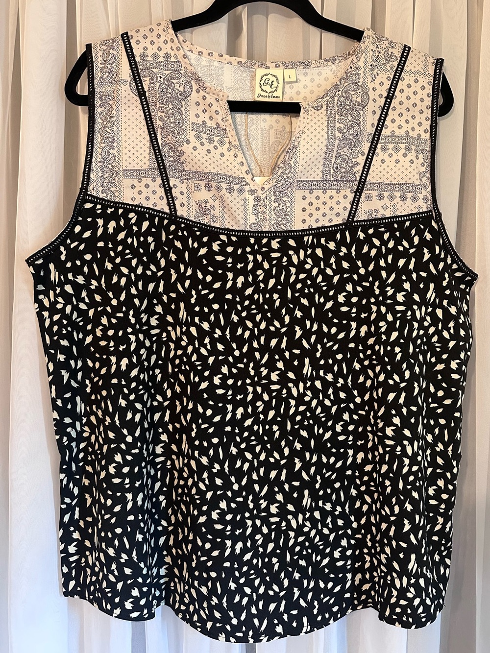Grace + Emma Sleeveless Black & Cream Paisley Bandana Multi-print Tank Top